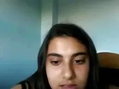 I turisti che video amatoriali studenti girano la bruna nel sesso caldo