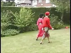 Puttana allarga le video amatoriali you porn gambe